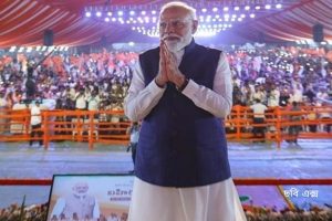 বিদেশে বিয়ে নয়, সোনা কেনায় রাশ টানার পরামর্শ! ‘ওয়ার্ক ফ্রম হোম’ পদ্ধতি ফের শুরু করার দিকে জোর প্রধানমন্ত্রীর